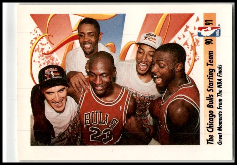 1991-92 SkyBox #337 The Chicago Bulls Starting Team Chicago Bulls