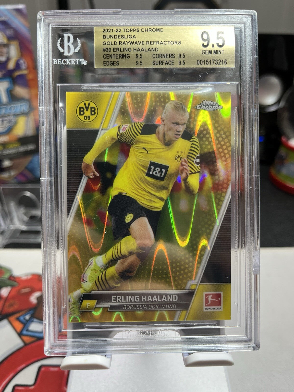 2022 Topps Chrome Bundesliga Gold Ray Wave Refractor ERLING HAALAND #30 BGS 9.5