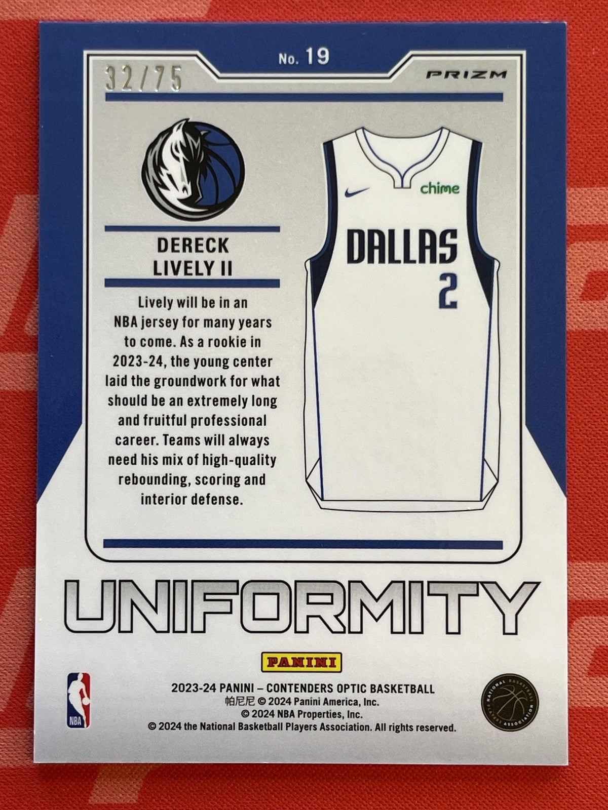 2023-24 Contenders Optic UNIFORMITY BLUE ICE /75 #19 dereck lively ii Dallas
