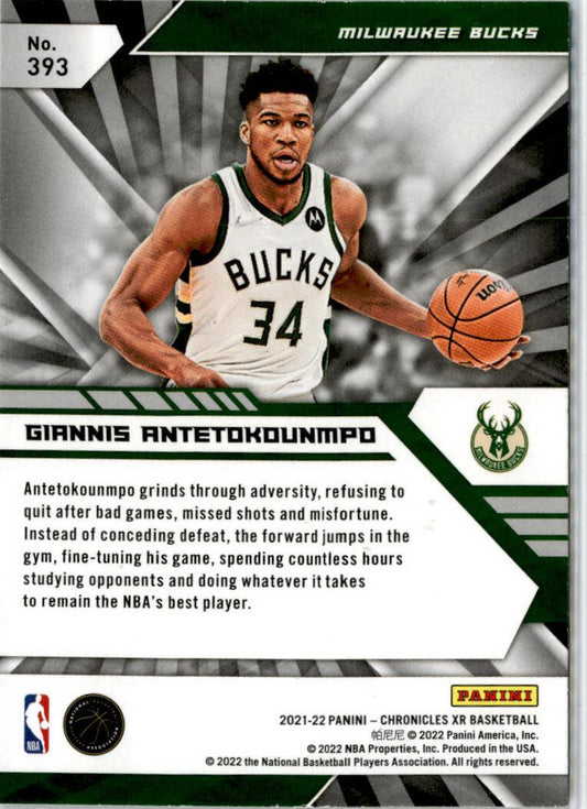 2021-22 Panini Chronicles Green #393 Giannis Antetokounmpo Milwaukee Bucks