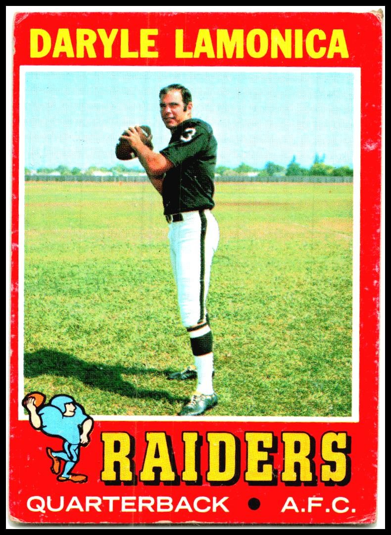 1971 Topps #70 Daryle Lamonica Oakland Raiders