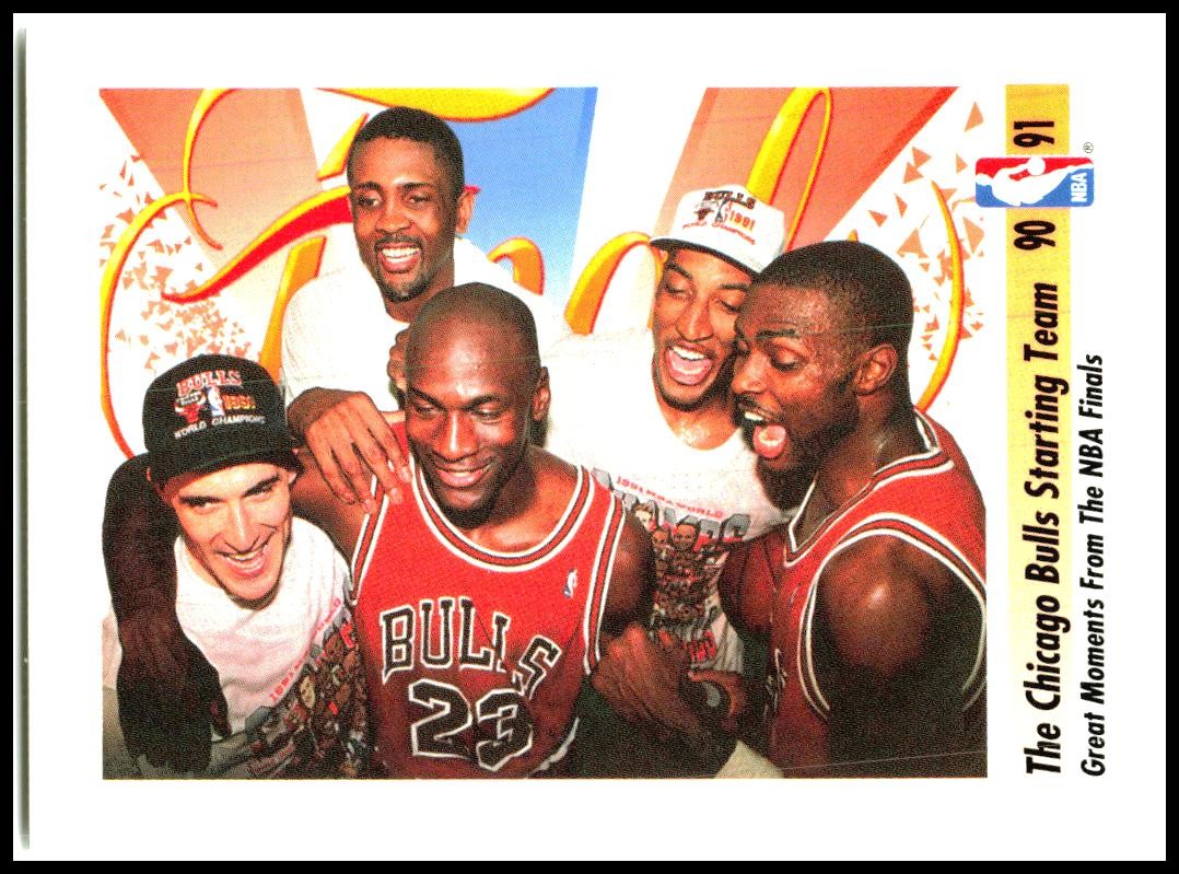 1991-92 SkyBox #337 The Chicago Bulls Starting Team Chicago Bulls