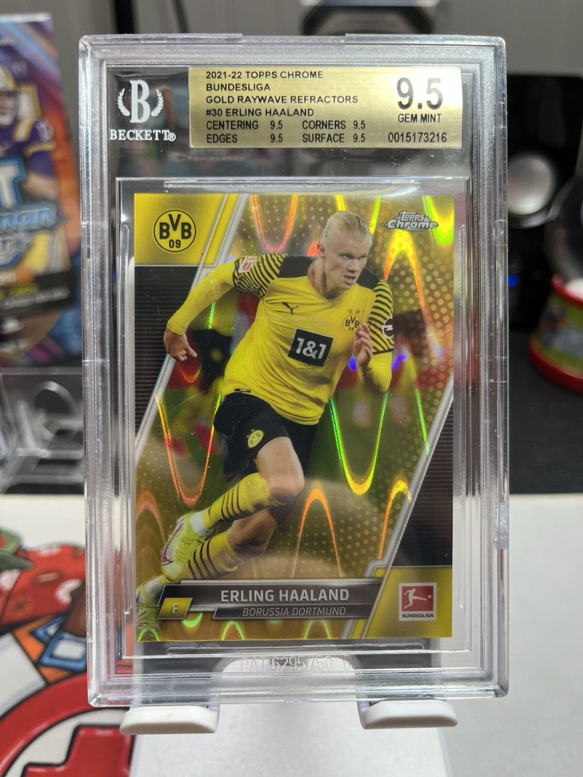 2022 Topps Chrome Bundesliga Gold Ray Wave Refractor ERLING HAALAND #30 BGS 9.5