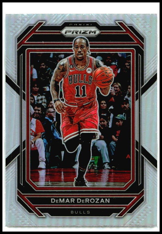 2022-23 Panini Prizm Prizms Silver #72 DeMar DeRozan Chicago Bulls