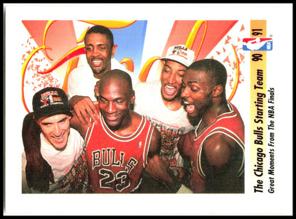 1991-92 SkyBox #337 The Chicago Bulls Starting Team Chicago Bulls