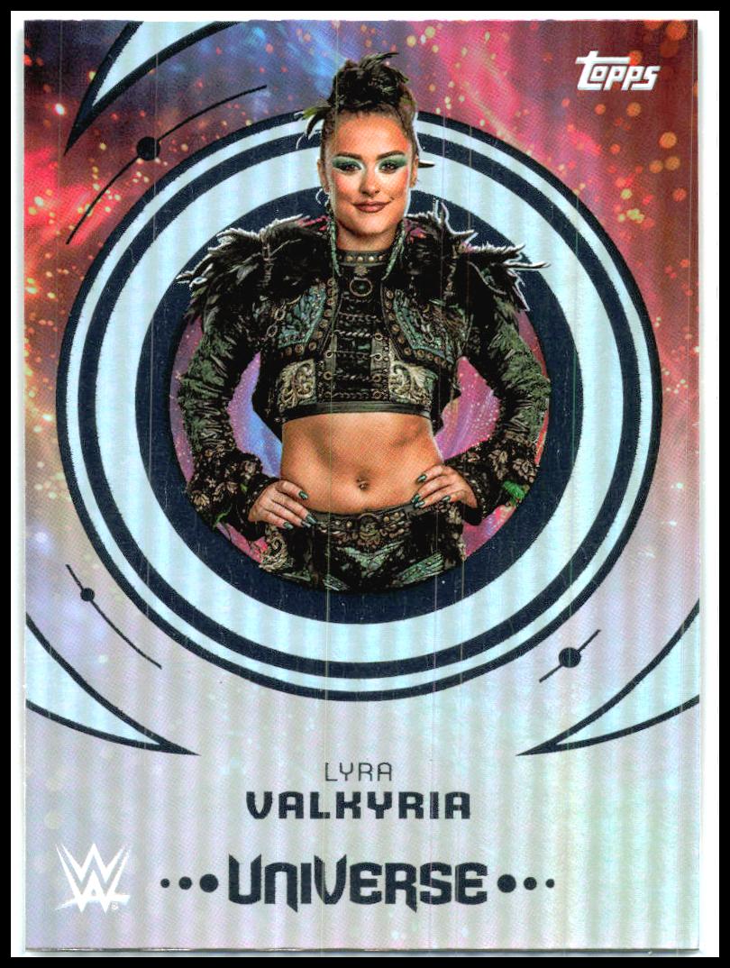 2025 Topps Universe WWE #59 Lyra Valkyria
