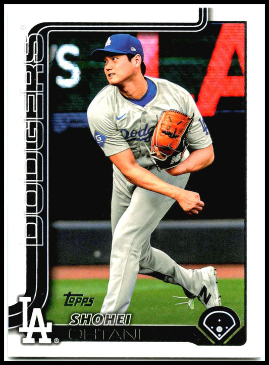 2025 Topps #400 Shohei Ohtani Los Angeles Dodgers