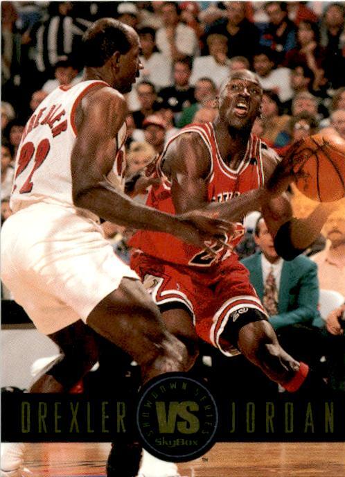 1993-94 SkyBox Premium Showdown Series #SS11 Clyde Drexler / Michael Jordan