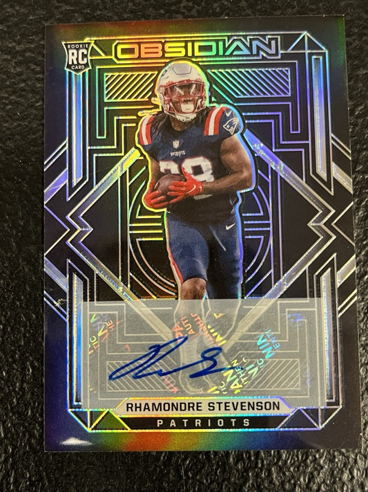 2021 Obsidian 136 Rhamondre Stevenson RC Auto /199 New England Patriots