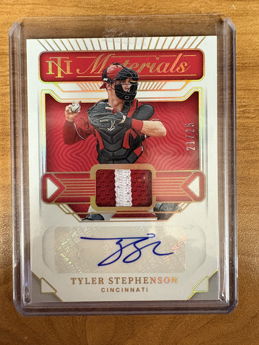 2022 National Treasures Materials Signatures Holo Gold # Tyler Stephenson Auto