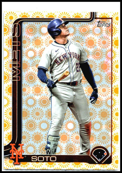 2025 Topps Holiday Sun #700 Juan Soto New York Mets