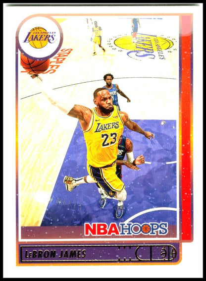 2021-22 Hoops Blue #136 LeBron James Los Angeles Lakers