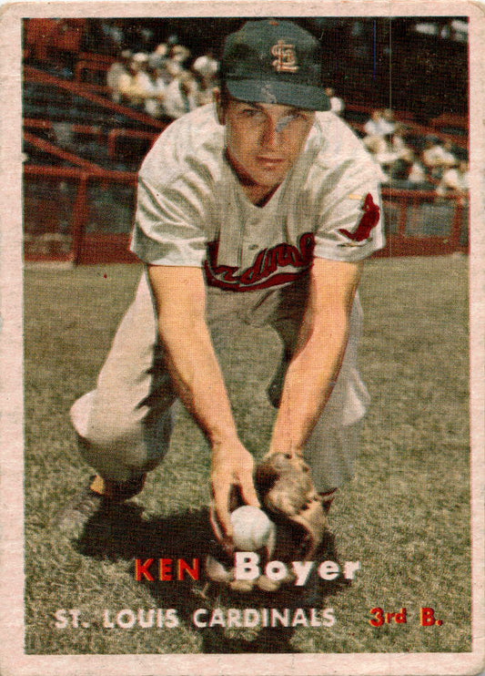 1957 Topps #122 Ken Boyer St. Louis Cardinals