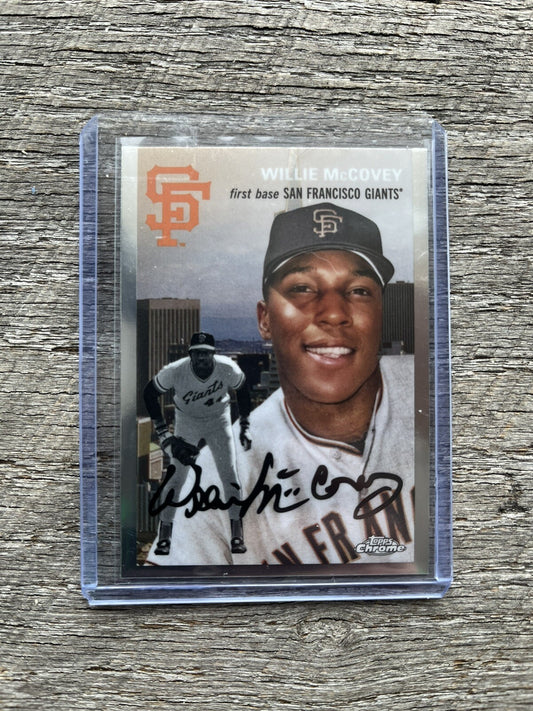 2023 Topps Chrome Platinum Anniversary City Variation 54CV-22 Willie McCovey