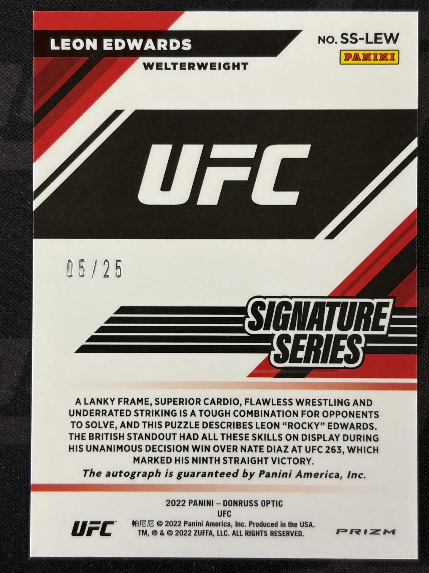 2022 Donruss Optic UFC Signature Series Blue #SS-LEW Leon Edwards AU #/25