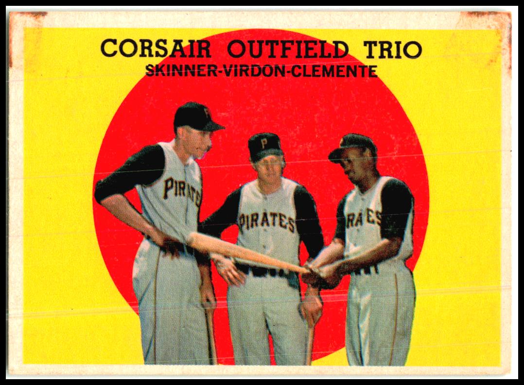 1959 Topps #543 Corsair Outfield Trio Skinner / Virdon / Clemente Pirates