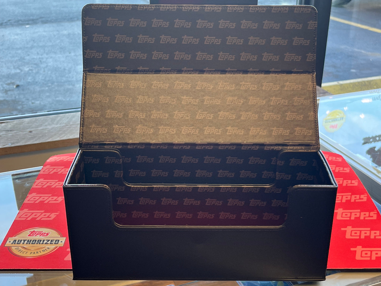 Topps 1-Row Standard Collectors Box