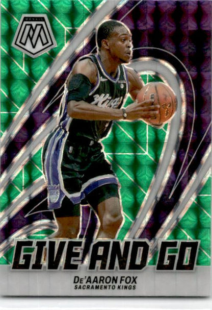 2023-24 Panini Mosaic Give and Go Mosaic Green #4 De'Aaron Fox Sacramento Kings