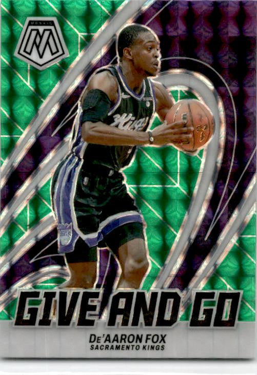 2023-24 Panini Mosaic Give and Go Mosaic Green #4 De'Aaron Fox Sacramento Kings